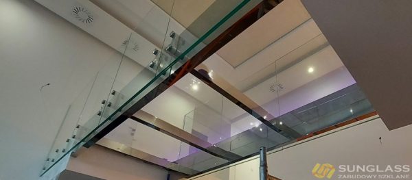 SUNGLASS - podłoga szklana